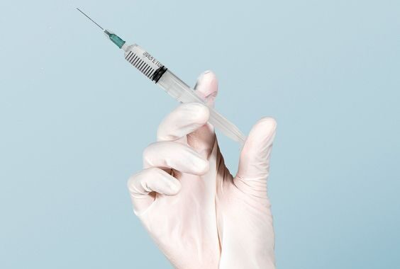 Вакцина «Спутник Лайт» допущена к испытаниям