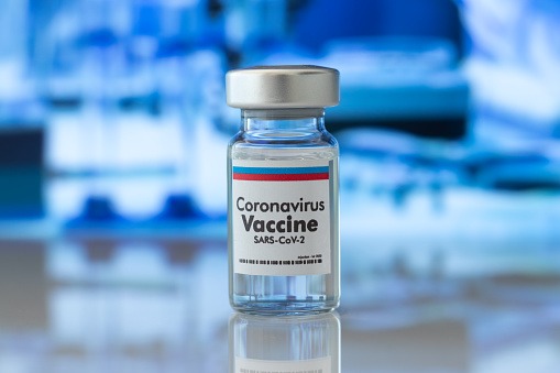 Названа дата старта производства российской вакцины от COVID-19 в Казахстане