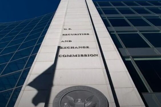 SEC наложила штраф на космическую компанию, которую основал россиянин