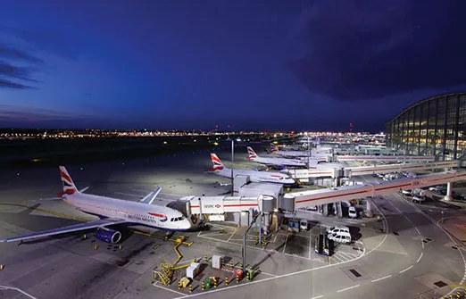 Аэропорт Хитроу не выдерживает кризисный сезон