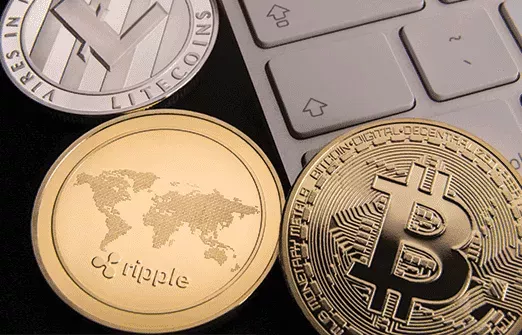 Claude AI прогнозирует рост XRP, DOGE, Pi Coin к концу 2025