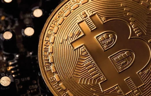 ФРС и Биткоин: сентябрьский баланс между ростом и турбулентностью