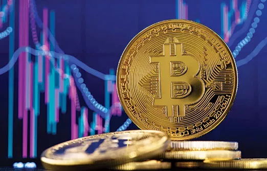 Крипторынок в «risk-off»: BTC ~$108k, ETH < $3,86k, SOL ~$184