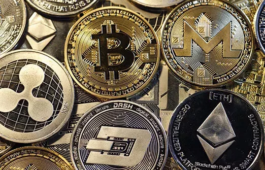 Криптовалютный рынок ускоряет распродажу: Bitcoin опускается ниже $99 000, Ethereum теряет более 10 %